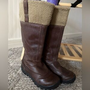 Timberland 8.5 Mount Holly waterpoof leather winter boots shearling